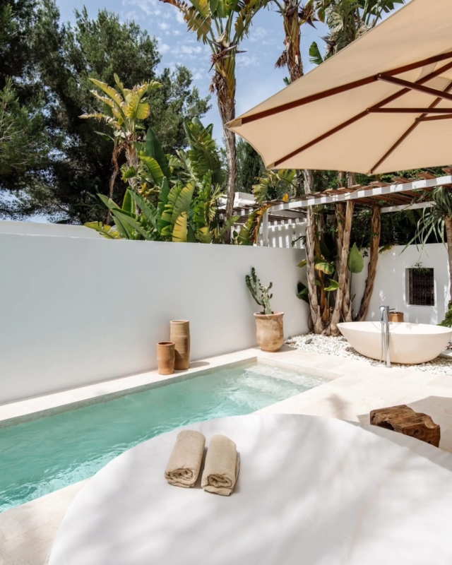 Starting the day poolside in your bedroom is an Ibiza luxury stay must at Atzaró Agroturismo Hotel

The bedrooms blend charm with luxurious comfort, featuring natural textures, four-poster beds, private terraces, and some private pools. Each offers a serene retreat, a private escape

Bedroom Reservations 
• +34 971 33 88 38
• agroturismo@atzaro.com 
• atzaro.com 
• 'book a bedroom' option in bio link

#atzarohotel #atzaroibiza #atzaro #atzarogroup

#ibizaluxurystay #naturalluxury #authenticibiza #ibizahotel #ibizaresort #sustainablehotel #luxuryhotel #hotelbedroom #hotelroom #luxurytravel #ibizatravel #travel #ibiza #ibiza2025